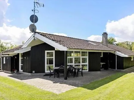 8842-glesborg-marie-nielsens-vej-5