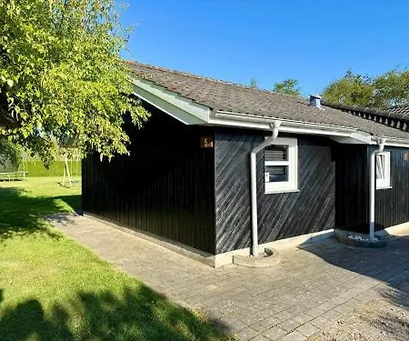 8842-glesborg-marie-nielsens-vej-5 *